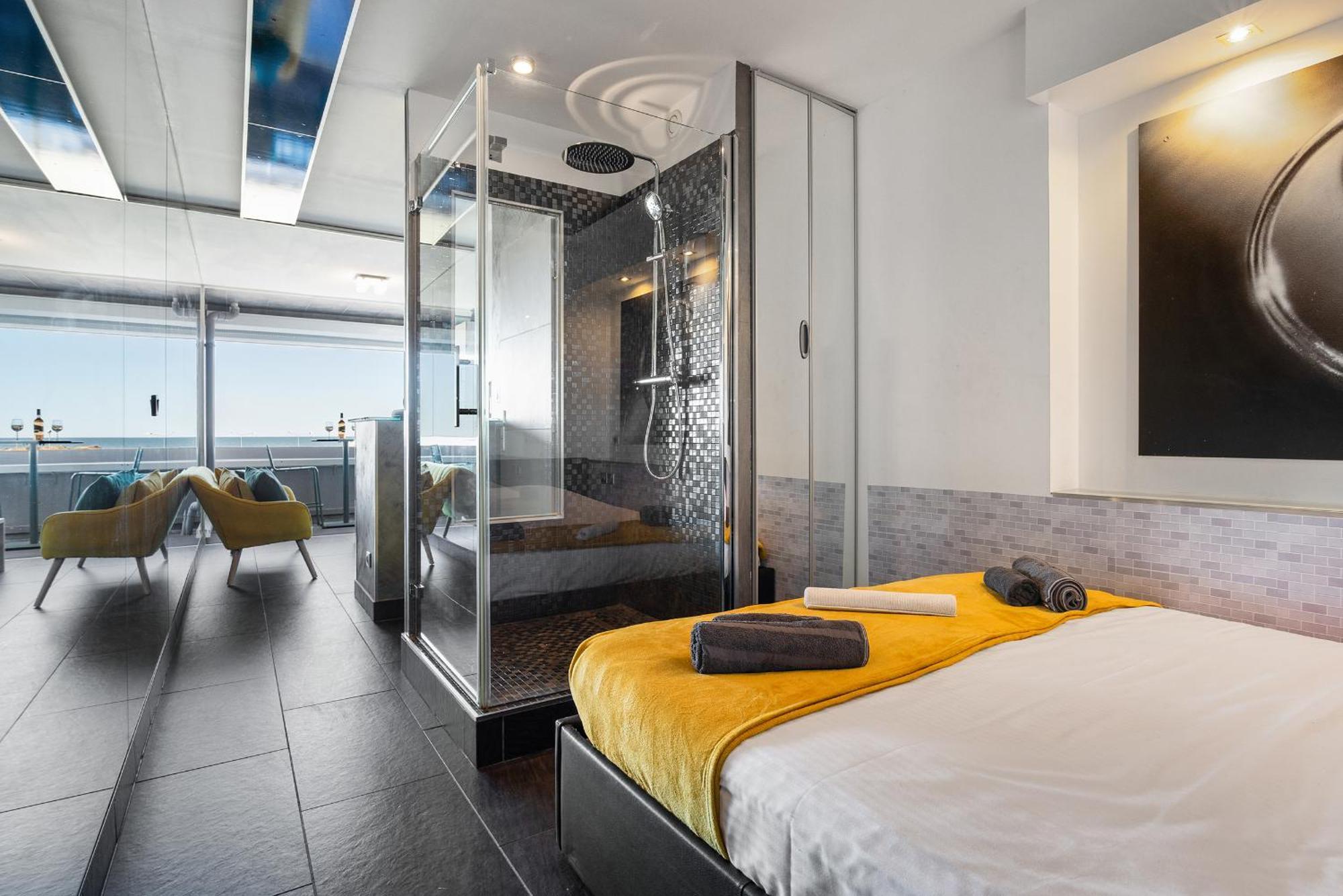 Village Naturiste R4N - Le Mirror Port Nature Luxe Agde Exterior photo